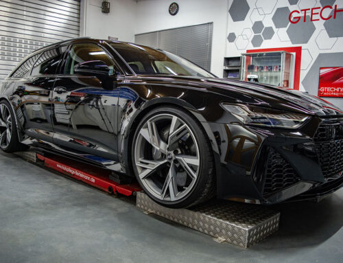 Audi RS6 –  schwarz Metallic
